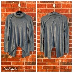 We The Free Womens Small Green Split Back Cowl Turtle Neck Long Sleeve Top